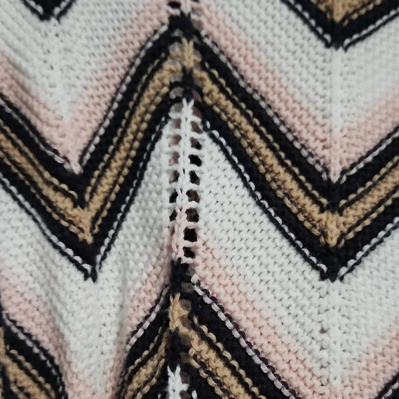 Audrey Parks Chevron Knit Sweater - Picture 3 of 5